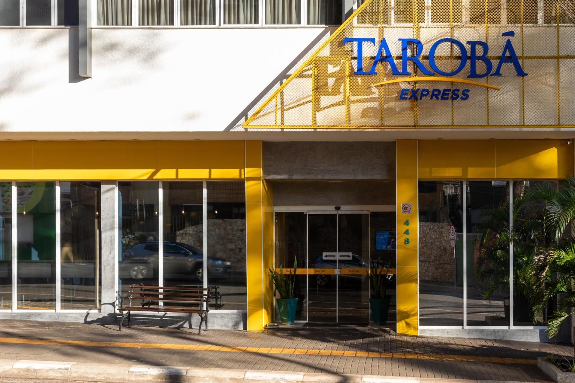 Tarobá Express Hotel 3*